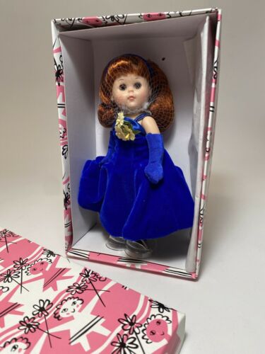 Vogue Dolls - Hi! I'm Ginny - She Wore Blue Velvet #9hp108 - 8” Doll New